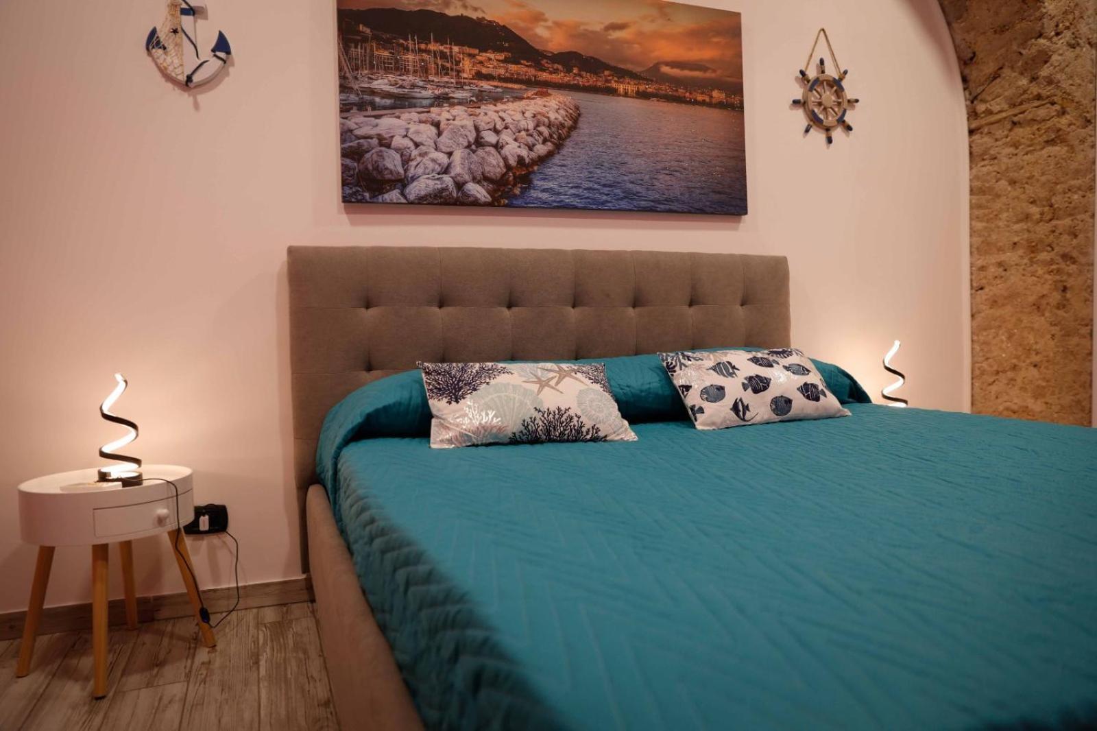 Stay In The Heart Of Salerno - Near The Duomo "La Finestra Sul Borgo" المظهر الخارجي الصورة