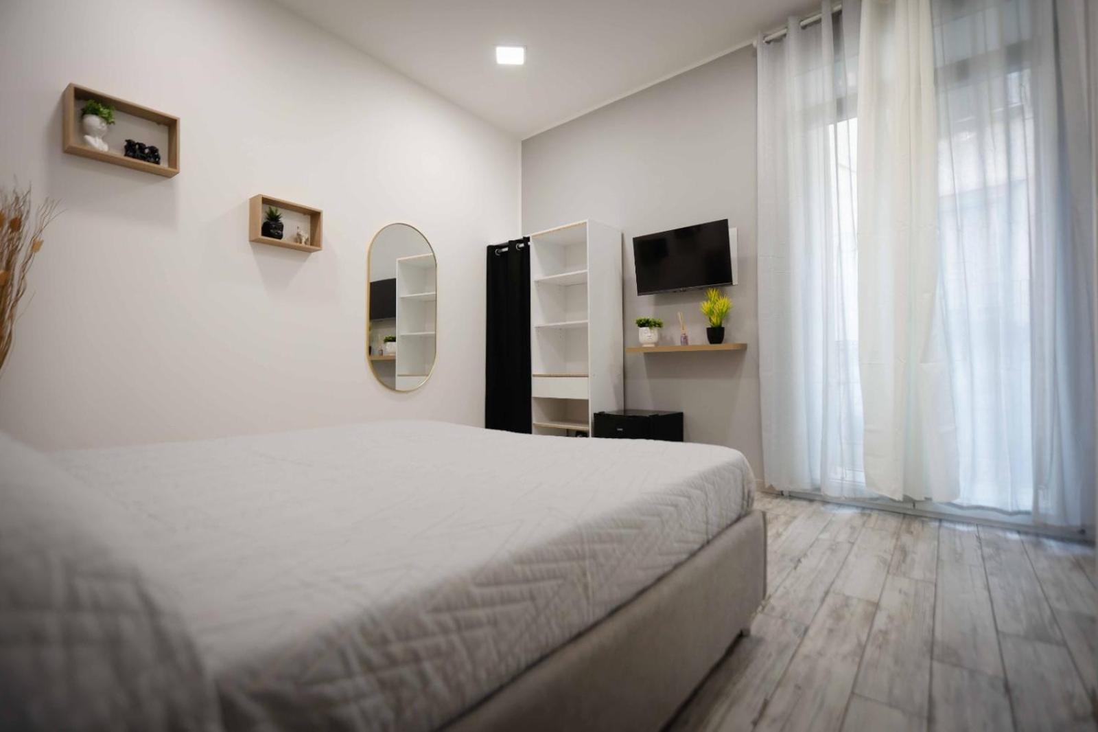 Stay In The Heart Of Salerno - Near The Duomo "La Finestra Sul Borgo" المظهر الخارجي الصورة