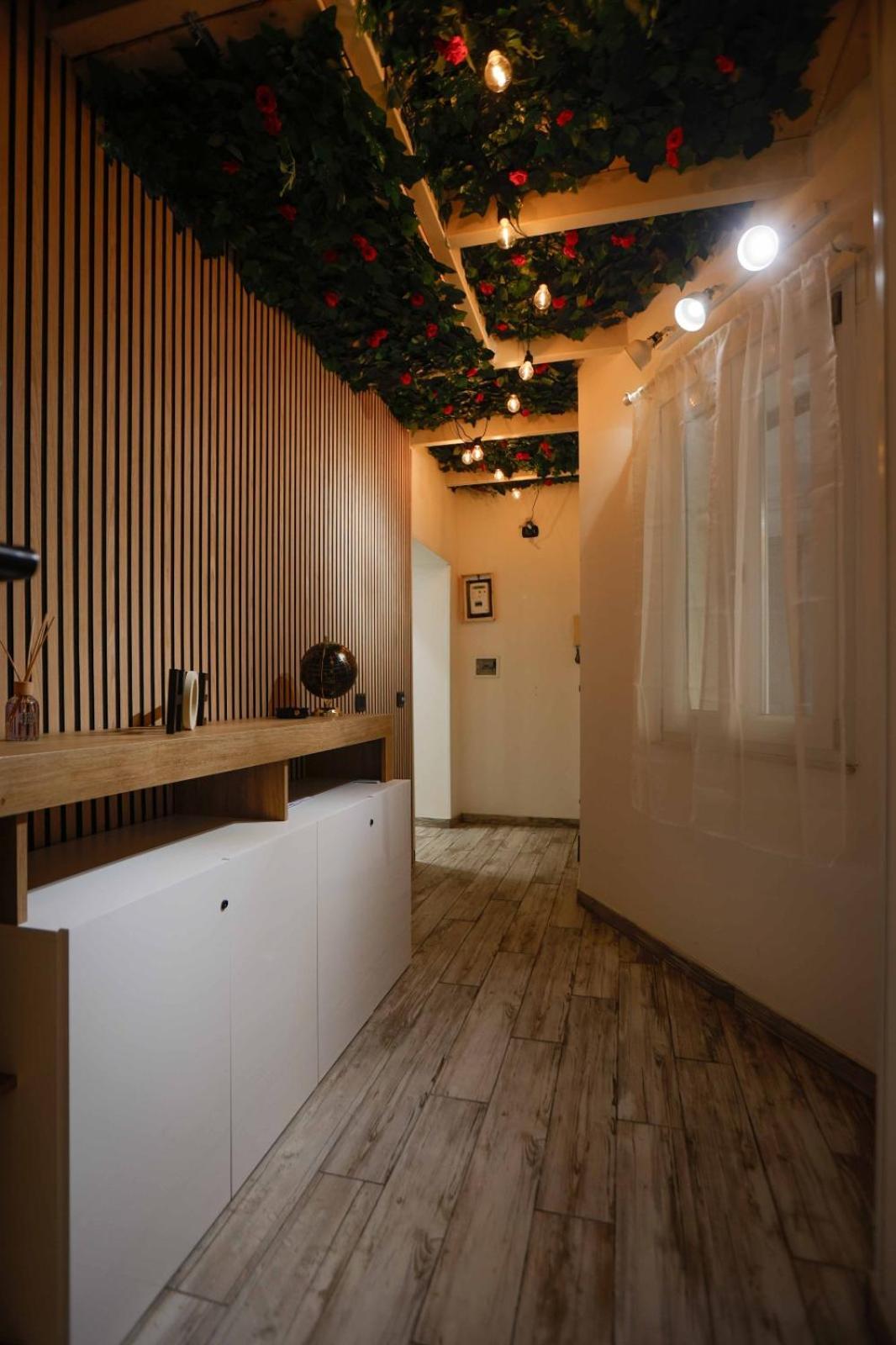 Stay In The Heart Of Salerno - Near The Duomo "La Finestra Sul Borgo" المظهر الخارجي الصورة