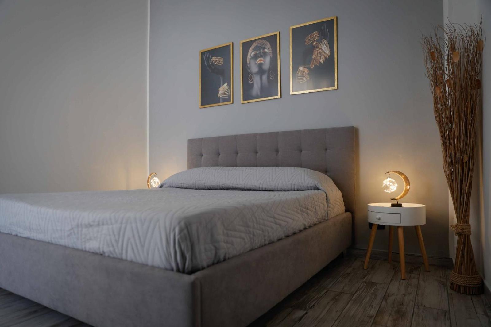 Stay In The Heart Of Salerno - Near The Duomo "La Finestra Sul Borgo" المظهر الخارجي الصورة